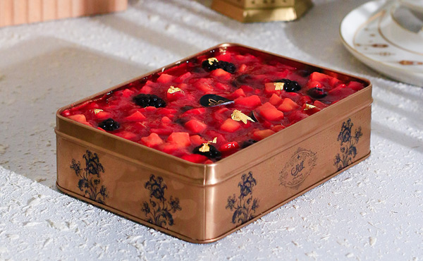 Red Berries Brulee  Cake